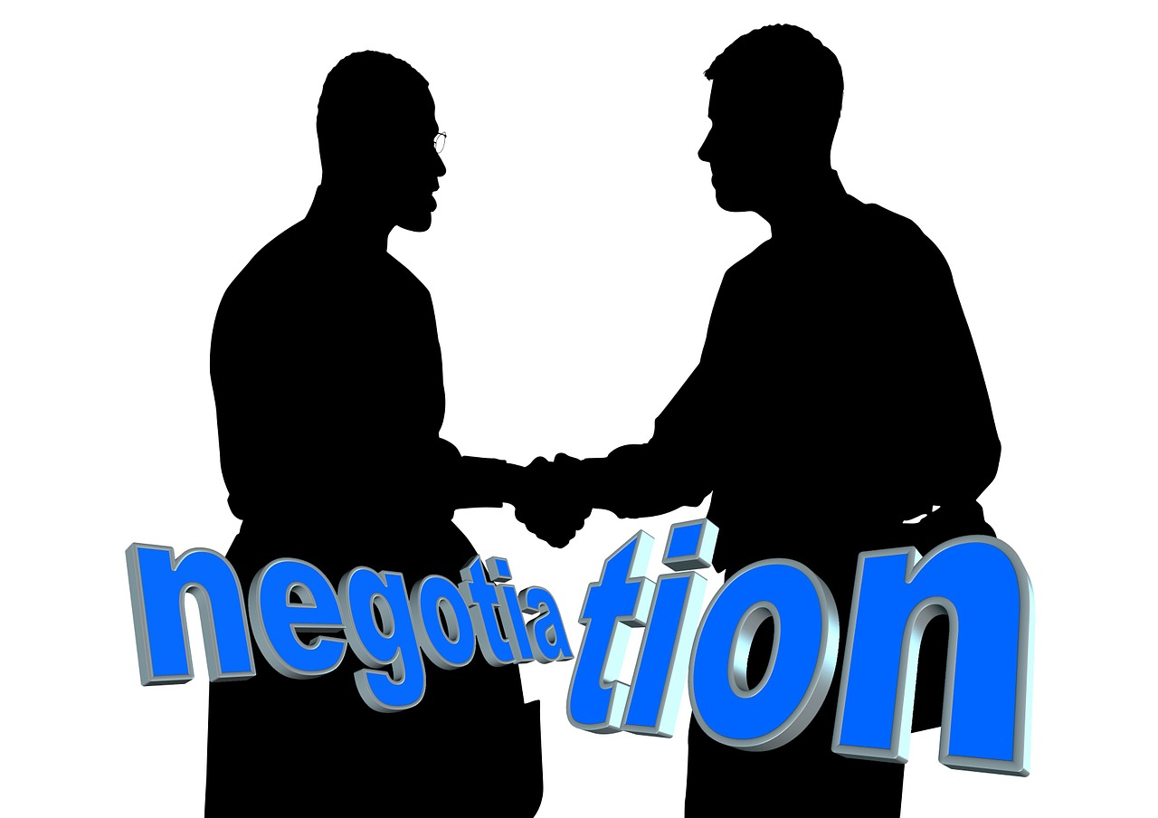 4 Tips to Improve Your Business Negotiation Skills